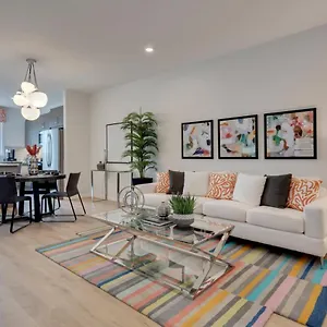 3-bedroom-plus-office-showhome-style-gem.calgaryhotelsearch.com/